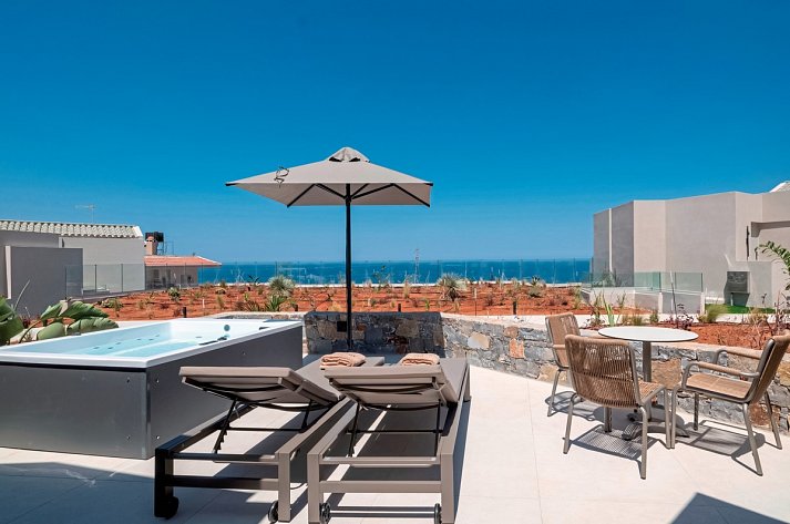 Galaxy Suites Boutique Resort - Wohnbeispiel Suite mit Jacuzzi (Zimmercodierung WB1)