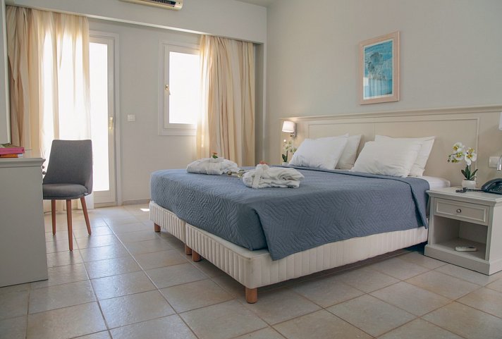 Almyra Hotel & Village - Wohnbeispiel Bungalow Gartenblick (Zimmercodierung BBG)