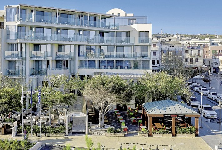 Kyma Suites Beach Hotel