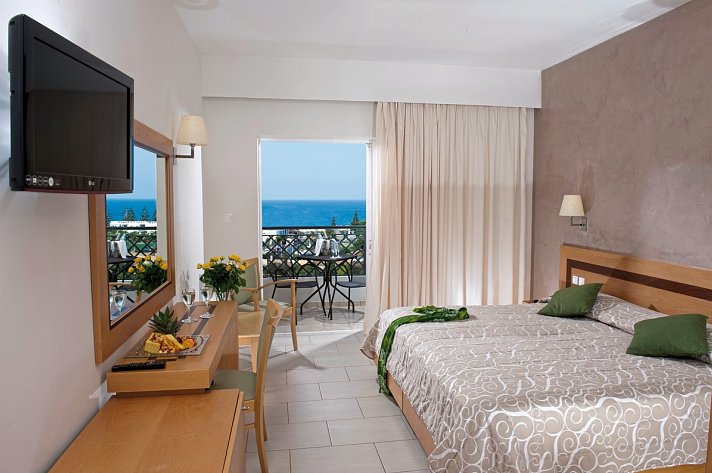 Grand Hotel Holiday Resort