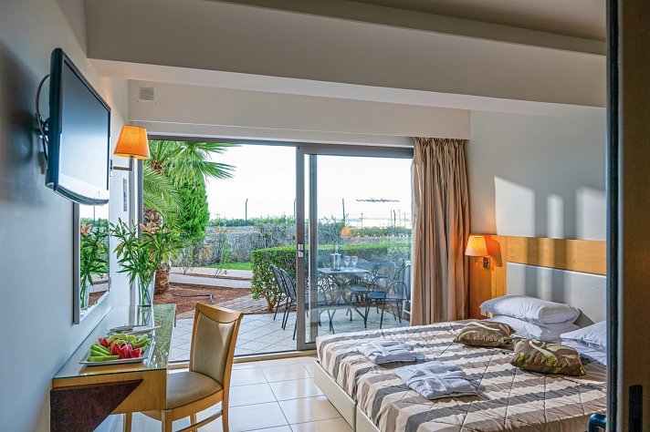 Grand Hotel Holiday Resort