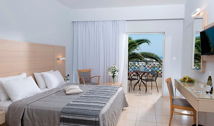 Grand Hotel Holiday Resort