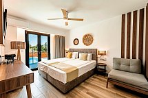 Sentido Kyknos Beach - Wohnbeisiel Suite Superior Swim Up Gemeinschaftspool (Zimmercodierung WSQ)