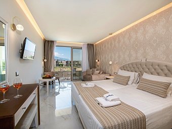 Vantaris Luxury Beach Resort - Wohnbeispiel Doppelzimmer Sup. seitl. Meerblick (Zimmercodierung DSN)