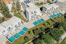 Vantaris Luxury Beach Resort