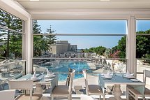 Vantaris Luxury Beach Resort