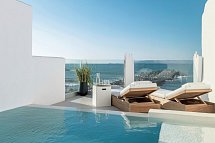Knossos Beach Bungalow Suites Resort & Spa