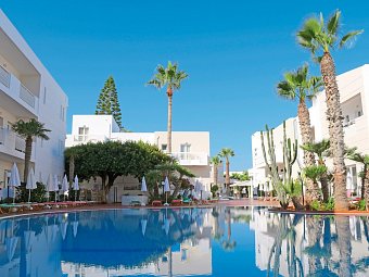 Magda Hotel Club