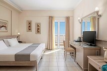 Magda Hotel Club - Wohnbeispiel Doppelzimmer Gartenblick (Zimmercodierung DG1)