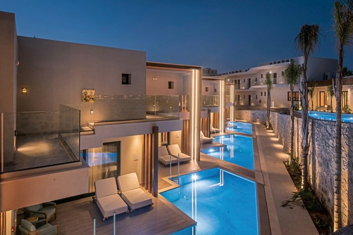 Noble Hotel Suites