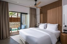 Noble Hotel - Wohnbeispiel Doppelzimmer Plunge Pool (Zimmercodierung DBQ)