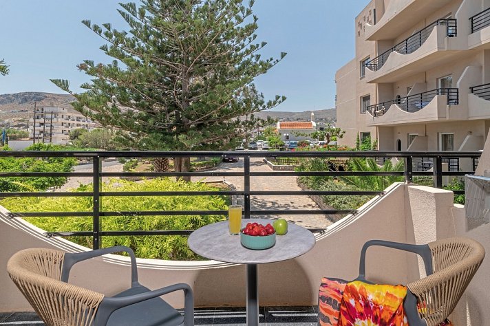 Themis Beach Hotel