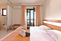 Eva Bay - Doppelzimmer Standard seitl.Meerblick (Zimmercodierung DGN)