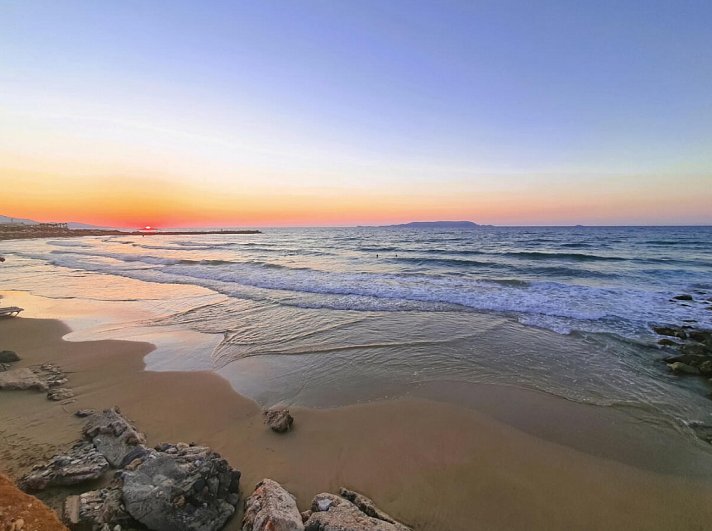 Sunset Beach Hotel