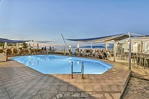 Sunset Beach Hotel