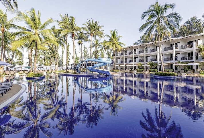 Sunwing Bangtao Beach