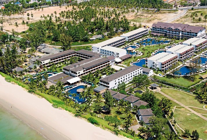 Sunwing Kamala Beach