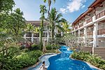 Apsara Beachfront Resort & Villa