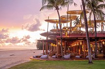 Apsara Beachfront Resort & Villa