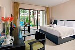Apsara Beachfront Resort & Villa