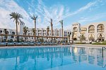 Serry Beach Resort