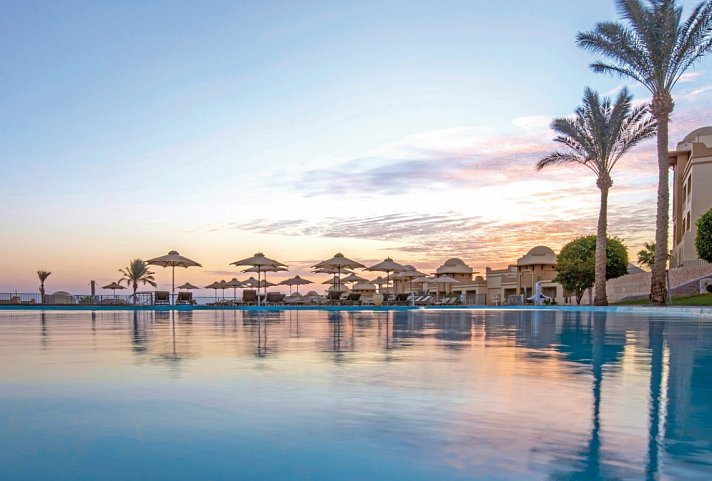 Serenity Alpha Beach