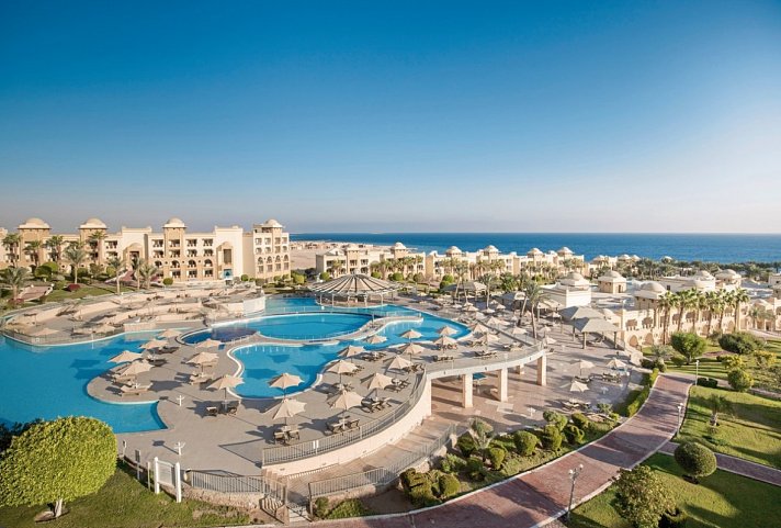 Serenity Alpha Beach