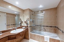 SUNRISE Garden Beach Resort - Beispiel Bad Doppelzimmer Superior (Zimmercodierungen DS1, DG3, DC1, DGG, DCG, DSN & DCN)