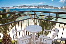 Vibra San Remo - Beispiel Balkon Doppelzimmer Meerblick (Zimmercodierung DBM)