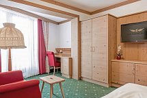 DAS Kaltschmid - Familotel Tirol - Wohnbeispiel Einzelzimmer Hohe Munde (Zimmercodierung EB1)