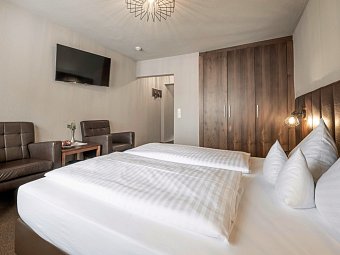 Alpin Resort Stubaier Hof - Wohnbeispiel Doppelzimmer Arnika (Zimmercodierungen DB2 & EB2)