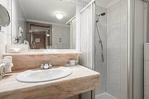 Bellevue 4 Sterne Superior - Beispiel BAd Doppelzimmer Typ B1 (Zimmercodierung DB1)