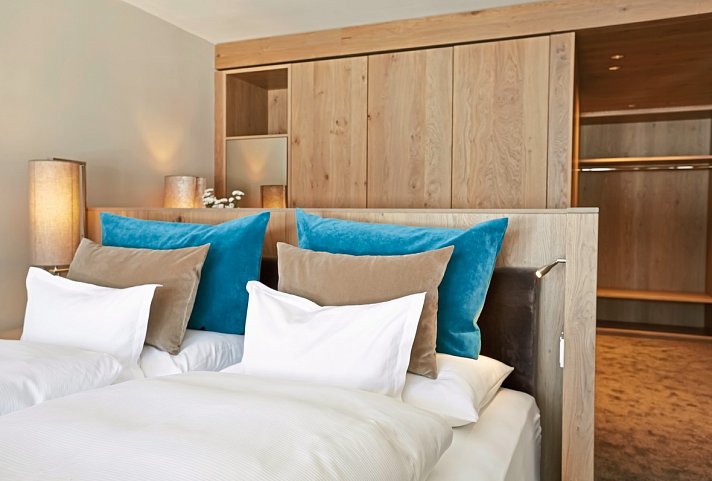 Entners am See - Wohnbeispiel Doppelzimmer Bergblick (Zimmercodierung D1B)