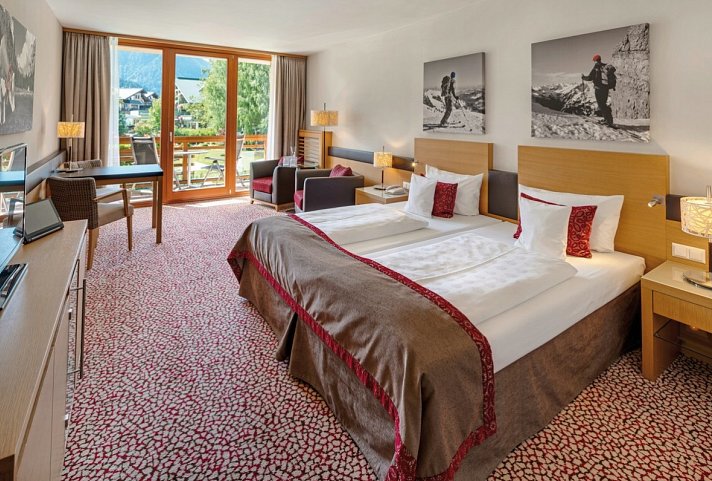 aja Fürstenhaus am Achensee - Wohnbeispiel Doppelzimmer Classic Bergseite (Zimmercodierungen DB1, DF1, DF2, DF3, DC1, DC2 & DC3)