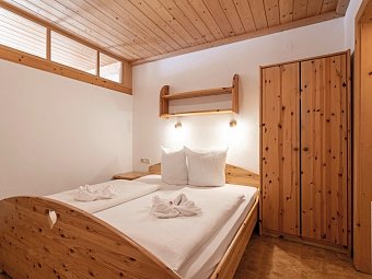 Hotel Gasthof Andreas - Wohnbeispiel Familienzimmer (Zimmercodierung FG1)