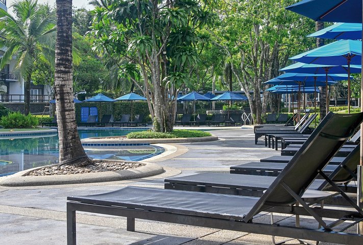 Holiday Ao Nang Beach Resort, Krabi