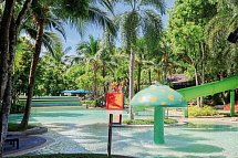 Holiday Ao Nang Beach Resort, Krabi