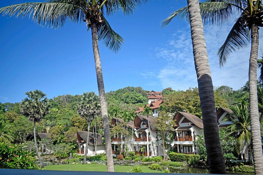 Rawi Warin Resort & Spa