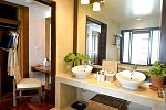 Rawi Warin Resort & Spa