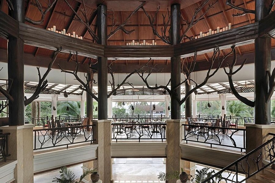 Rawi Warin Resort & Spa