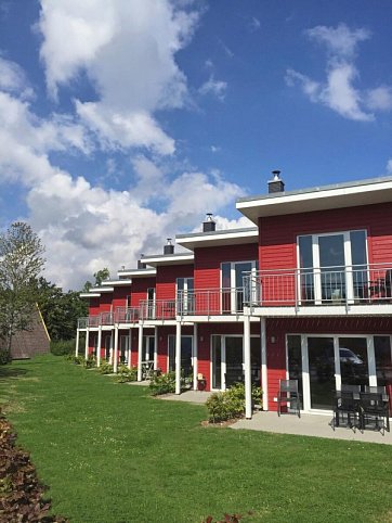 Ostsee Resort Damp - Ferienhäuser Asgard - Außenansicht Premiumhaus (Zimmercodierungen BB2 & BB6)