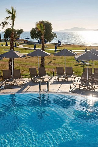 Aeolos Beach Hotel