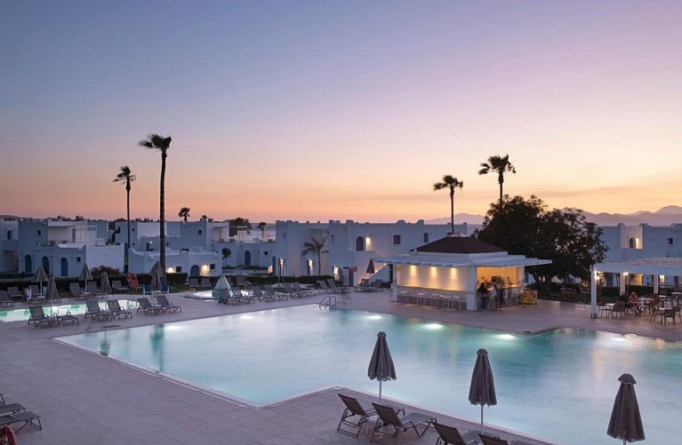 Aeolos Beach Hotel