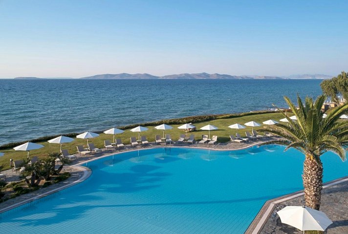 Neptune Luxury Resort