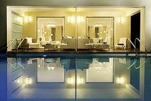 Astir Odysseus Resort & Spa - Wohnbeispiel Doppelzimmer Deluxe Gemeinschafts-Pool (Zimmercodierung DDQ)