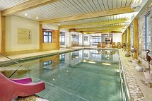 Familienhotel Hinteregger - Pool
