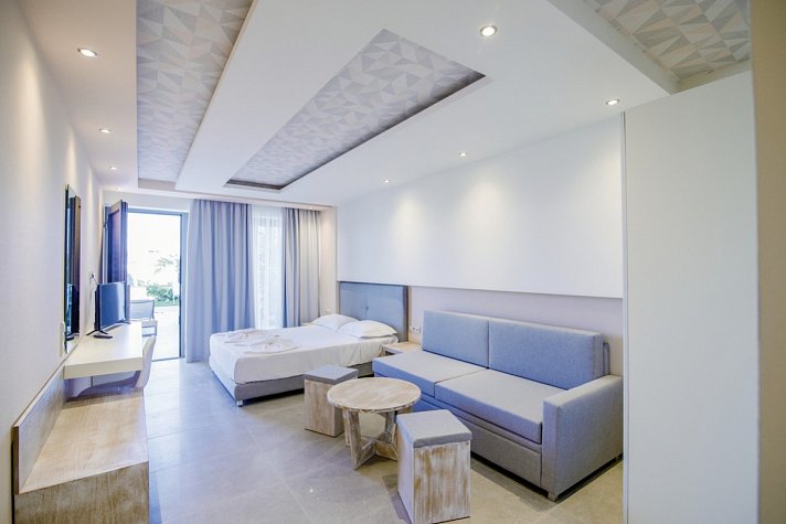 Aegean Infinity Deluxe