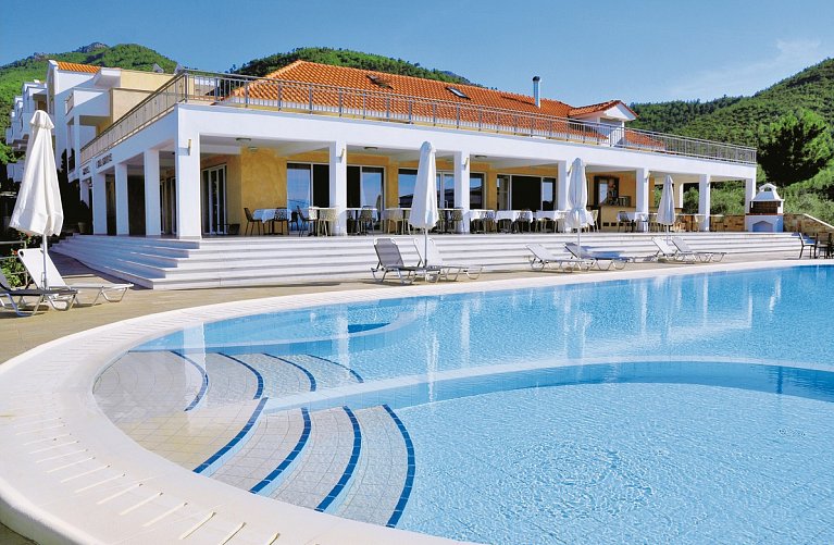 Louloudis Boutique Hotel