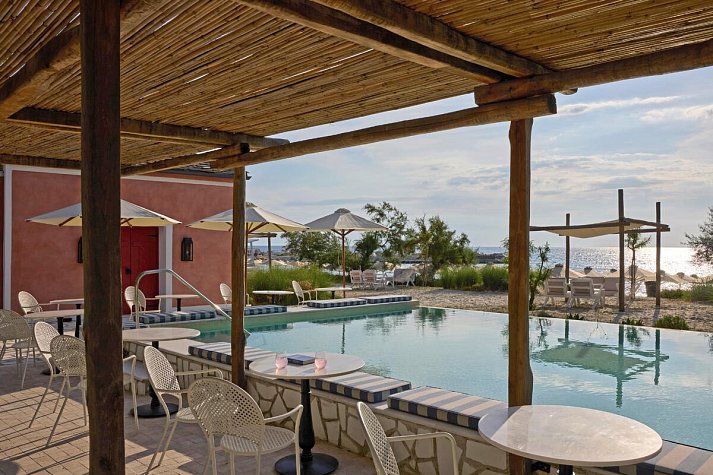 Makryammos Bungalows