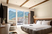 Alexandra Golden Boutique Hotel